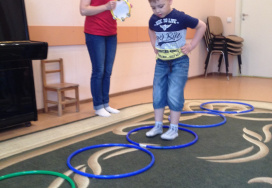 Центр раннего развития детей от 6 месяцев до 10 лет Студия Роста «Алиса»