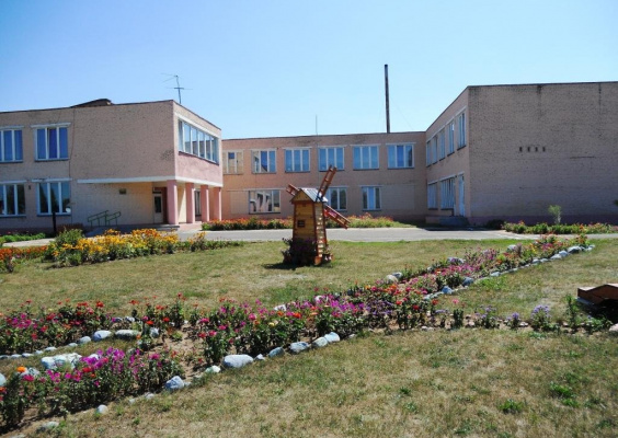 Езерская средняя школа