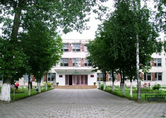 Мошканская детский сад - средняя школа имени А. К. Горовца