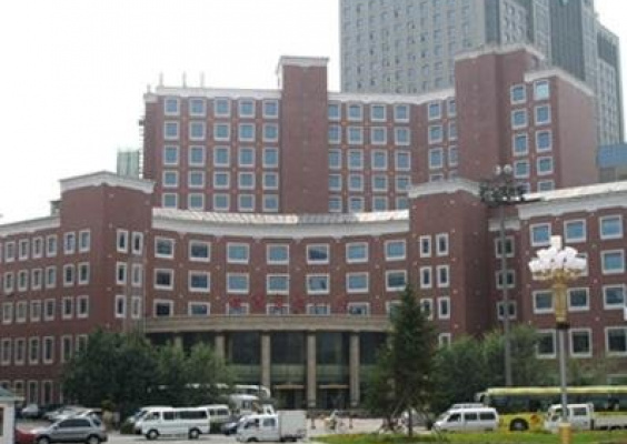 中国医科大学临床医药学院