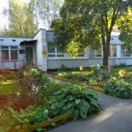 Московский детский сад №422 (Отделение школы №902 "Диалог")